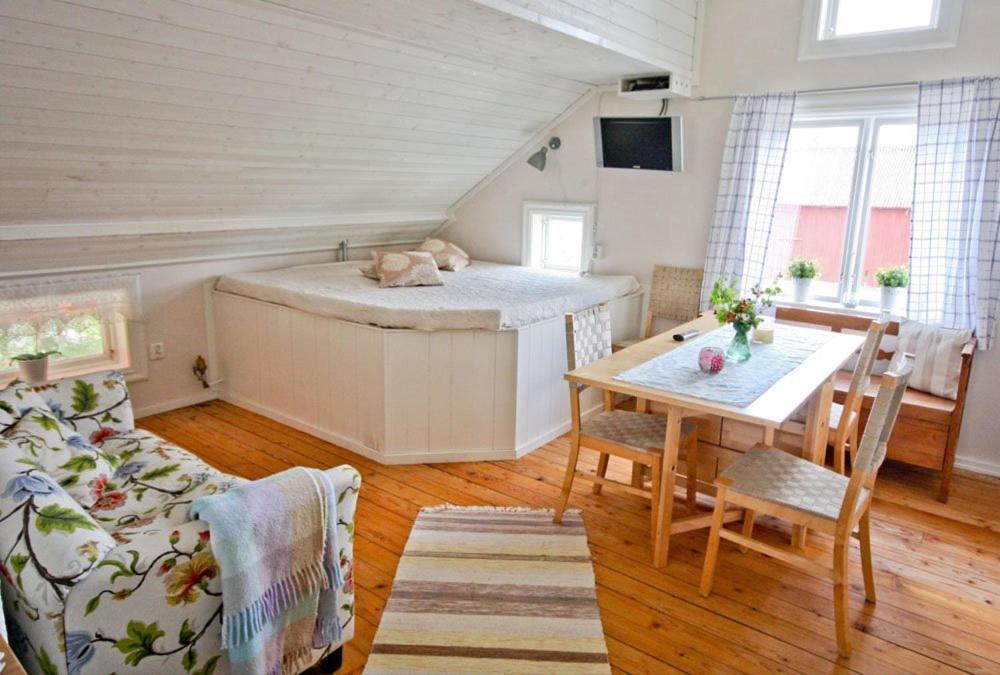 Broby Bed & Breakfast Nyköping Kültér fotó